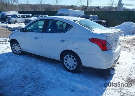 2019 Nissan Versa 1.6 Sv z USA, uszkodzony, nr VIN 3N1CN7AP8KL866962
